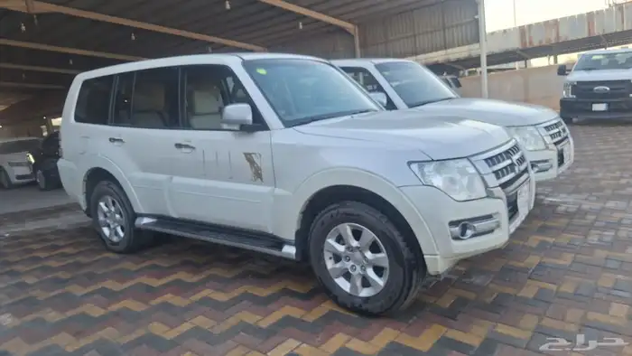 مستوبتشي باجيرو 2017 GLS للبيع مجموعة سيارات مستوبتشي باجير 5