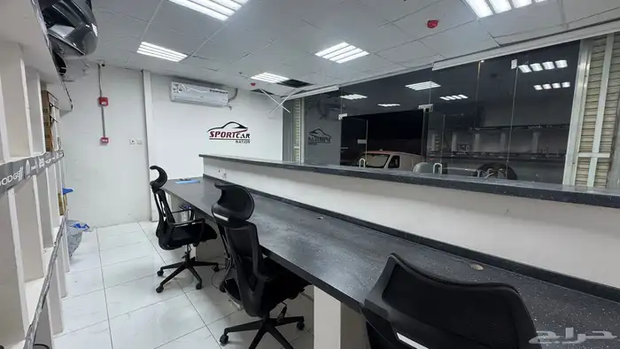 محل قطع غيار سيارات بموقع مميز جدا للتقبيل 8