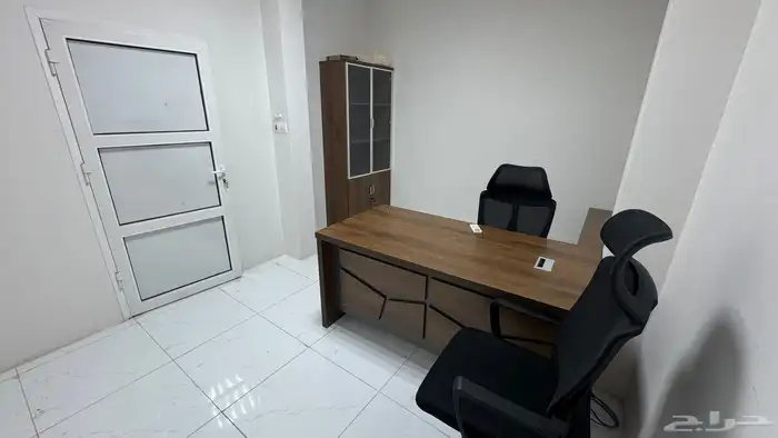 محل قطع غيار سيارات بموقع مميز جدا للتقبيل 23