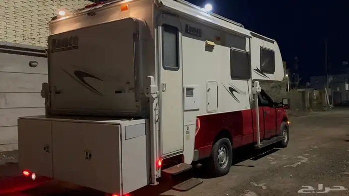 كرفان كامبر امريكي 2008 نظيف مخزن مكلف حول 120 الف 7