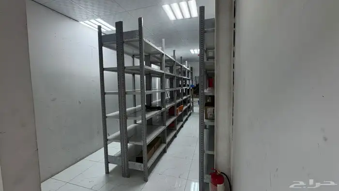 محل قطع غيار سيارات بموقع مميز جدا للتقبيل 25