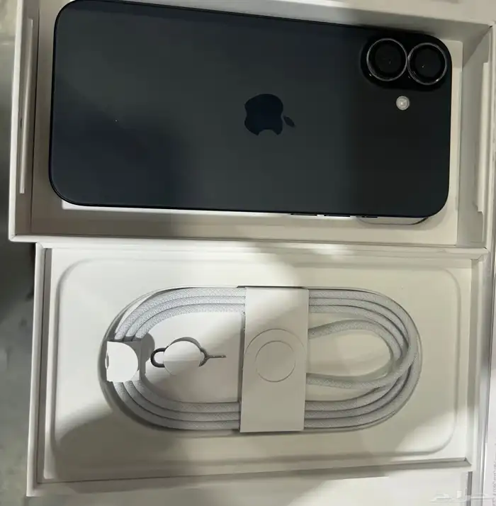 ايفون 16 بلس _256قيقا_بطاريه 100 _عدد الدورات 35 1