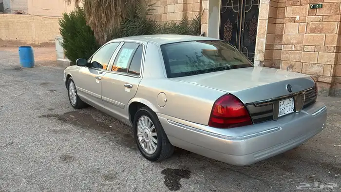 فورد قراند ماركيز 2008 5