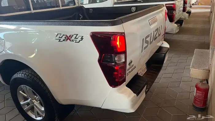 النوع   ايسوزو ديماكس 2022 14