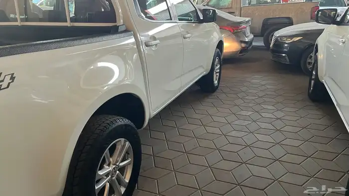 النوع   ايسوزو ديماكس 2022 16