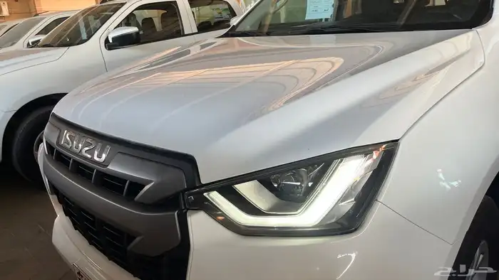 النوع   ايسوزو ديماكس 2022 5