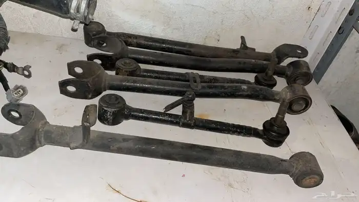 قطع لكزس 400 Ls 1997 مساعدات طقم اربع و اذرعه خلفيه طقم 6 6