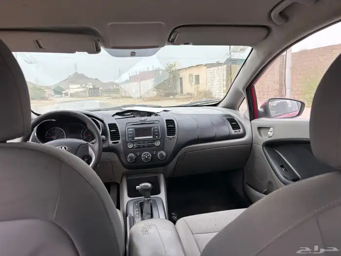 كيا سيراتو 8