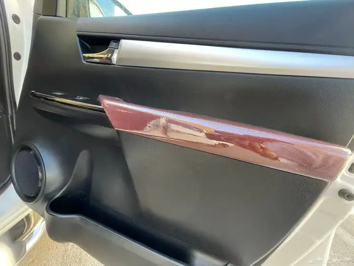 تويوتا- هايلوكس-2020-فل كامل- بنزين- دبل- قير عادي 23