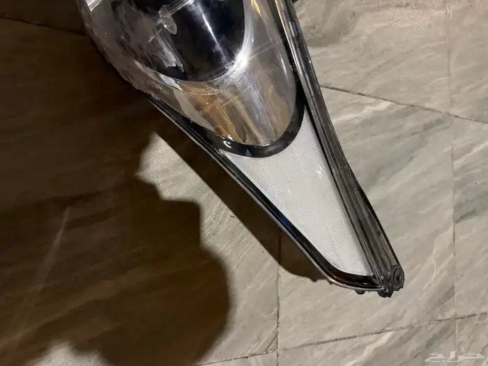 شمعة هونداي فلستر يسار اصلي ونظيفة للبيع 1