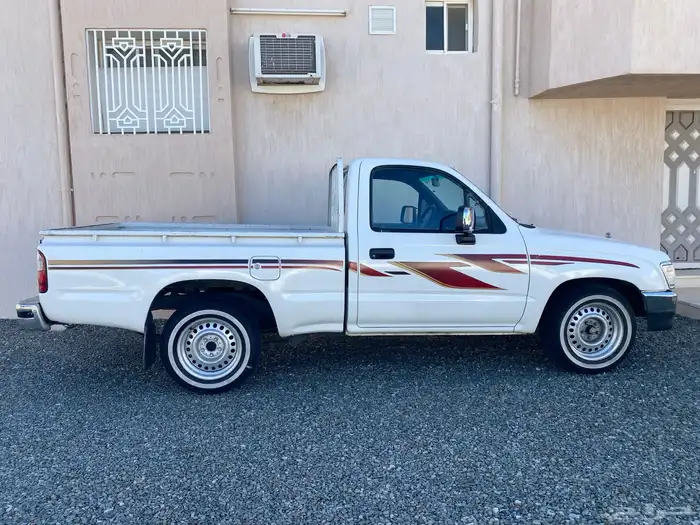 هيلوكس مديل2000 ما شالله عليه نضيفه مرشوش كامل عل نضافه 3