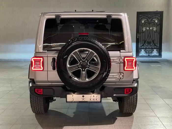 جيب رانجلر صحارى بابين 2023 ممشى قليل 3