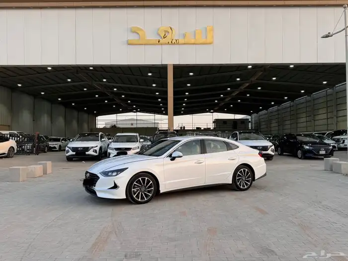 هيونداي سوناتا 2022 ابيض 0