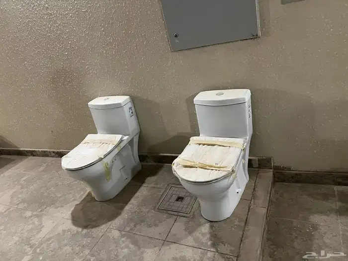 للبيع مغسلتين يد   عدد 2 أفرنجي 0