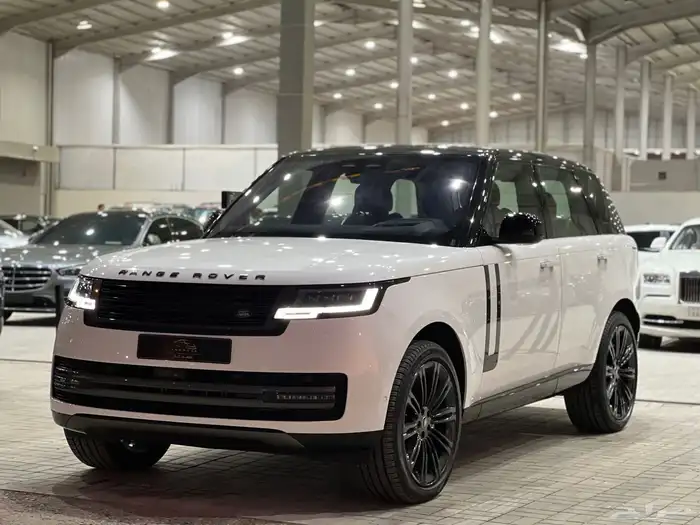 رنج روفر فوج موديل 2023 1