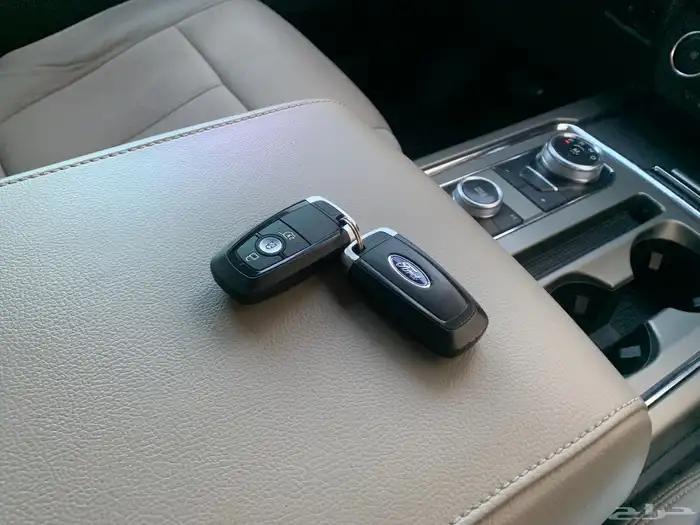 للبيع اكسبيدشن 2018 (دبل) 15