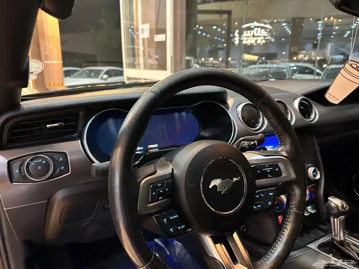 فود موستينج V8 سبورت 12