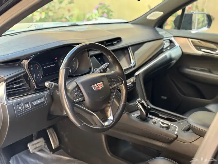 كاديلاك Sport فل الفل مواصفات نادره (ممشى قليل) 36