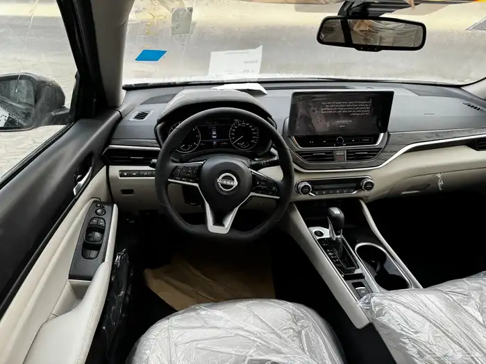 نيسان التيما موديل 2026 نص فل (SV) 17