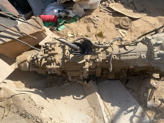 يوجد جربكس جيب متسوبيشي باجيرو ودفرنس للبيع 1