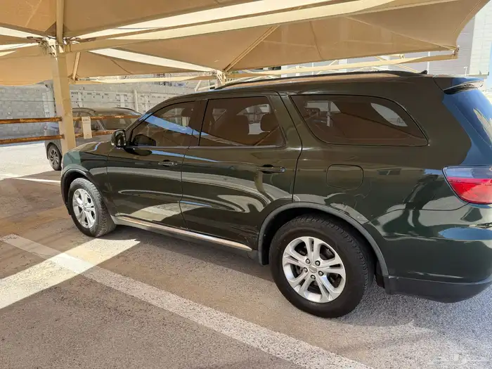 سيارة دودج دورانجو 2011 هيمي 8 سلندر 8