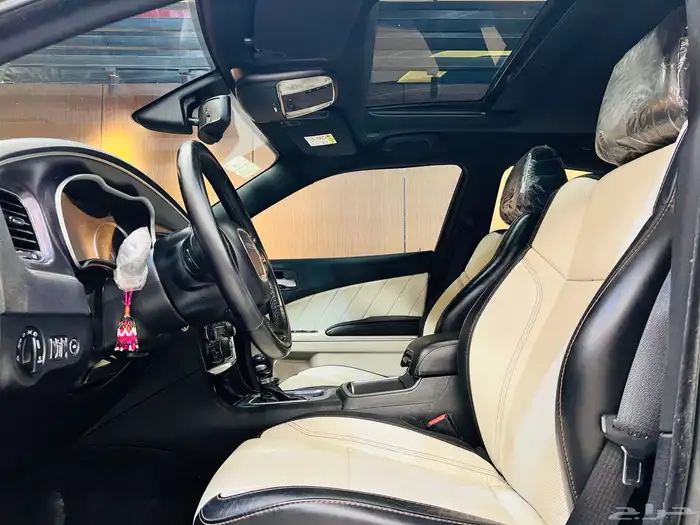 دودج تشارجر 2018 V6 سعودي (( بحاله ممتازه)) 5