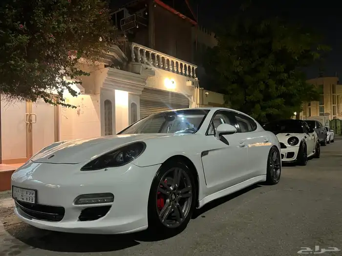 بورش باناميرا اس 2010 3