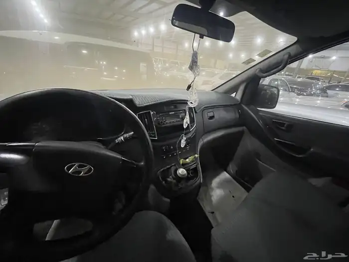 للبيع هونداي فان بضاعه موديل 2016 7