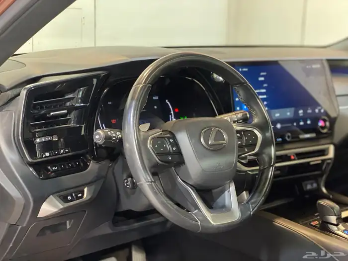 لكزس RX350 2023 ( العداد 15 الف ) بحالة الوكالة 15
