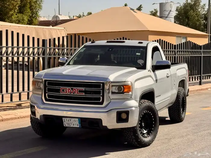 جي ام سي سييرا 2014 بحالة ممتازة 0