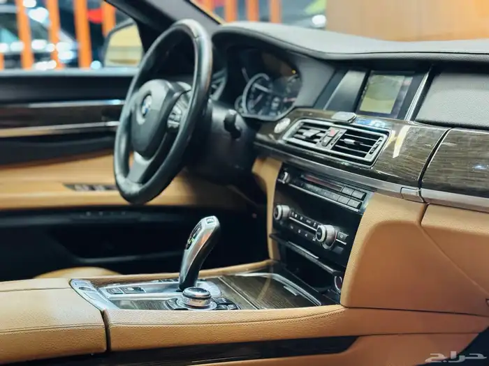 بي إم دبليو 2014 730 LI (( بحاله ممتازه )) 20