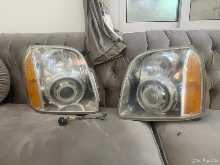 شمعات يوكن ودينالي عدسات 1