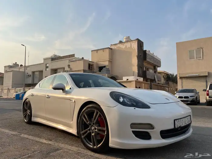 بورش باناميرا اس 2010 14