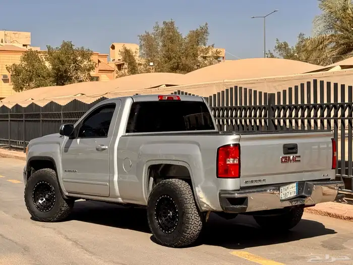 جي ام سي سييرا 2014 بحالة ممتازة 4