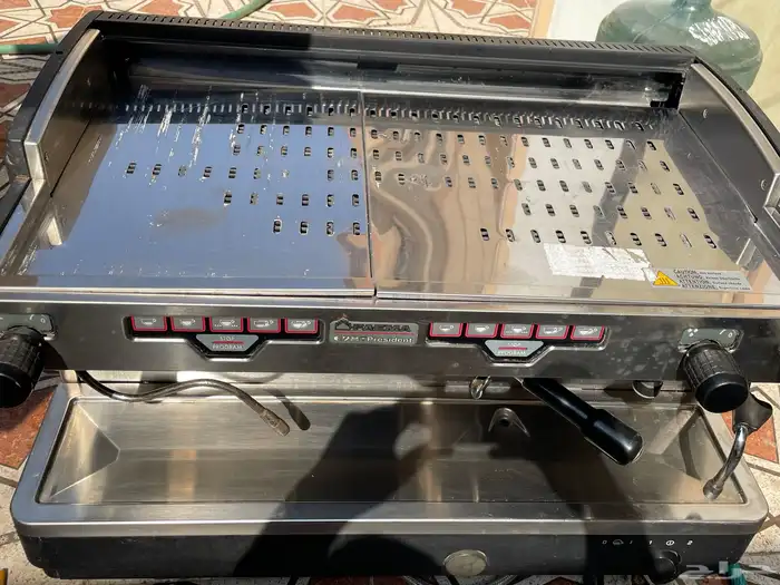 الة قهوة اسبريسو FAEMA President 1