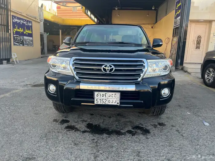 لاندكروزر 2013 شرط 1