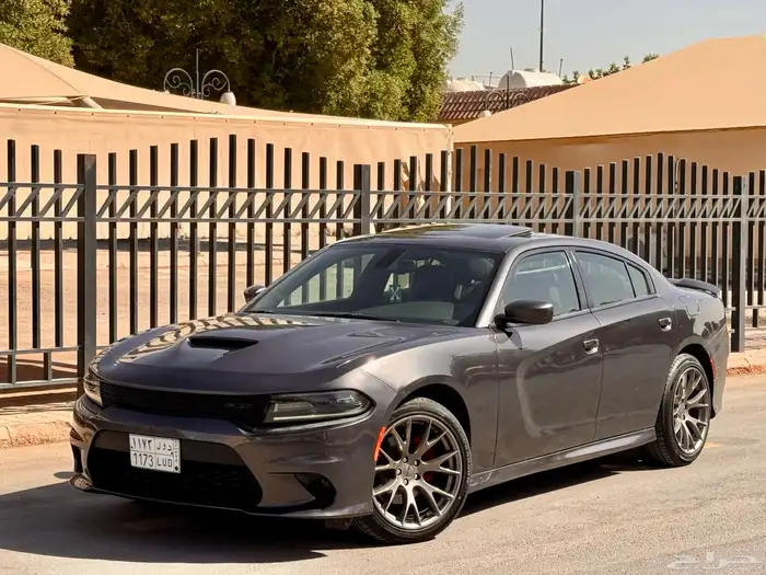 تشارجر GT بحالة ممتازة 2020 1