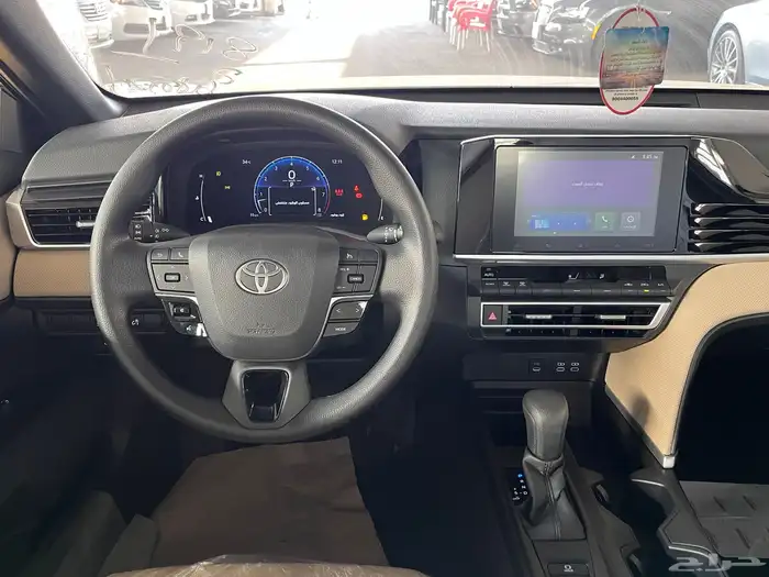 تويوتا كامري 2025 E بنزين زيرو عبداللطيف جميل اقل سعر 8