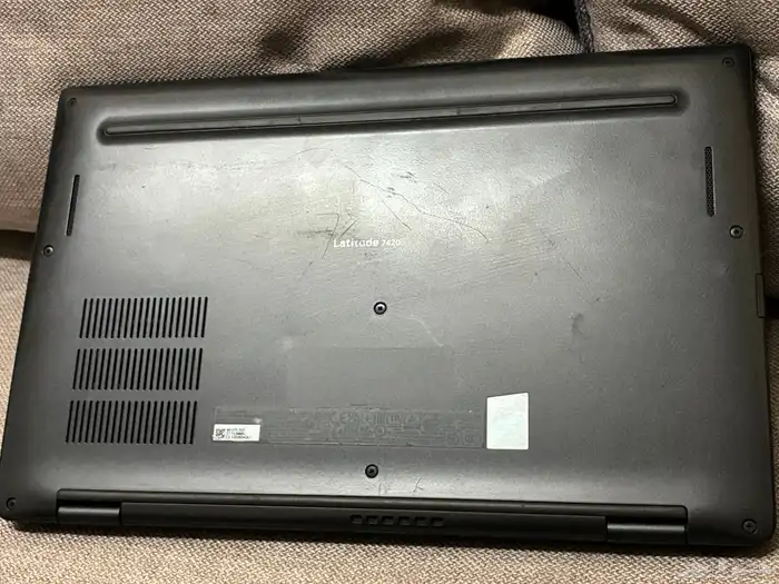 لابتوب ديل ليتيود موديل 7420 معالج Core i7 حادي عشر 8