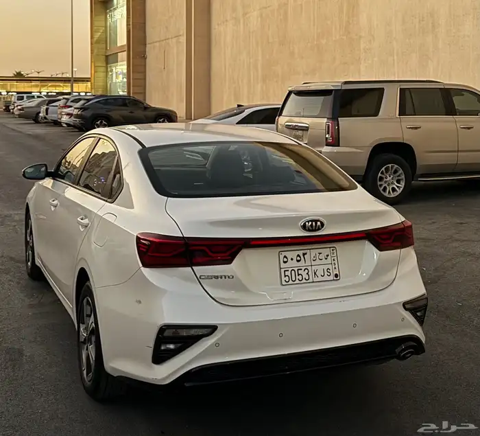 كيا سيراتو 5