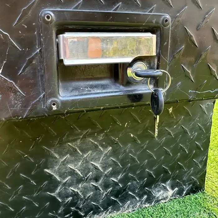 شنطة المانيوم 4