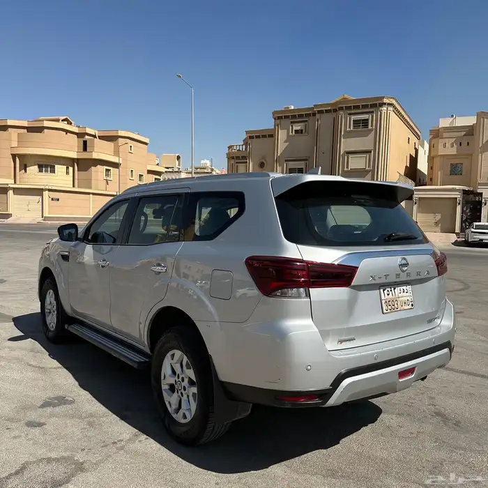 نيسان اكستيرا 2021 تيتانيوم دبل دفلوك 4