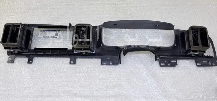 ديكور مكيف فورد كراون فكتوريا 2011 3