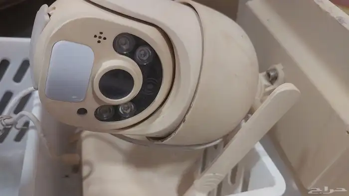 كمايرى مراقبه طاقه شمسيه تعمل على اتصال بينات تشاهد عبر الجو 0