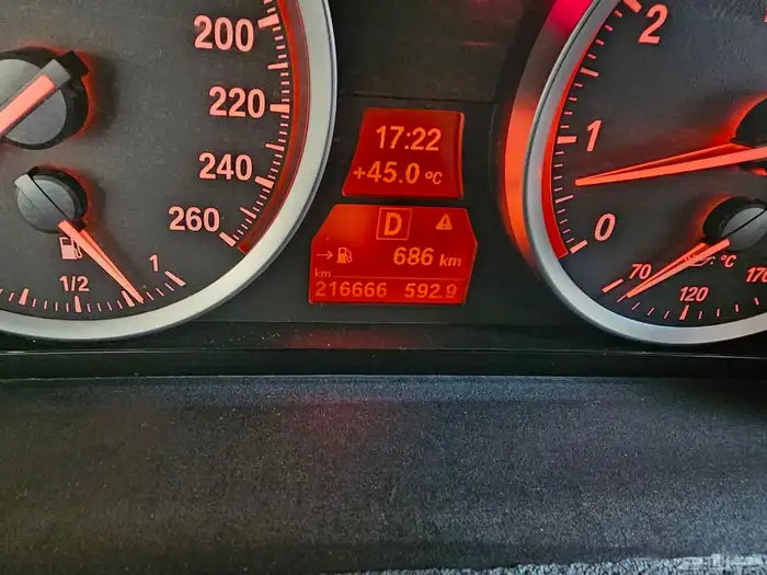 بي ام دبليو اكس 6 2014 للبيع 9