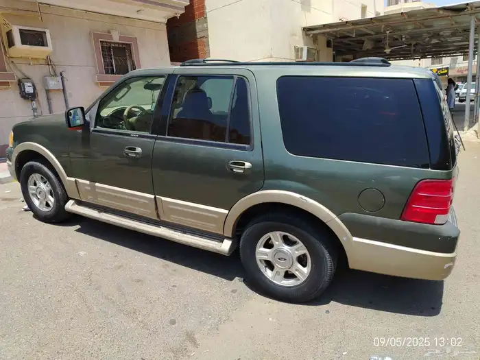 للبيع سيارة فورد اكسبيديشن مجددة ومفحوصة بسعر مناسب بجدة 2
