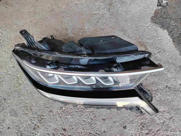 شمعه كيا سورينتو اصلي موديل 2023 1