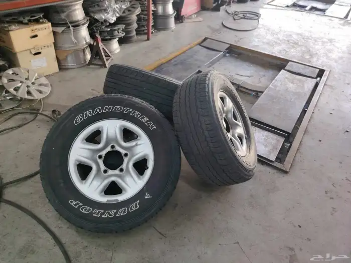 طقم جنوط هدد مقاس 17 وكاله الاصلي 1