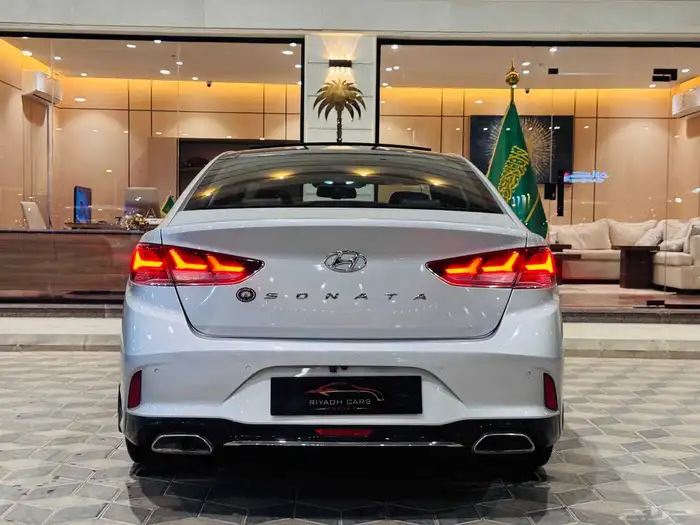 سوناتا 2018 الوعلان فل كامل بحاله ممتازه 3