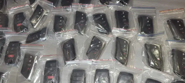 مفتاح ريموت لكزز جديد وكاله مفتاح ريموت لاندكروزر جدي وكاله 4